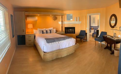 Casa Tropicana 4* San Clemente